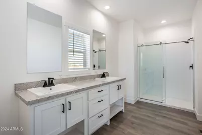 51937 W Wildwood Road, Maricopa, AZ 85139 - Photo 14