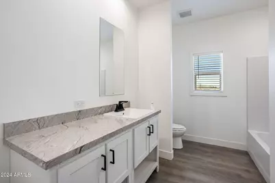 51937 W Wildwood Road, Maricopa, AZ 85139 - Photo 20