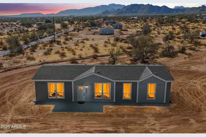 51937 W Wildwood Road, Maricopa, AZ 85139 - Photo 2