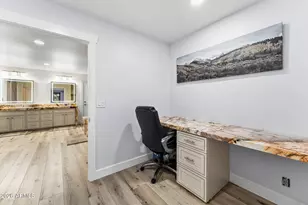 5055 Townsend-Winona Rd, Flagstaff, AZ 86004 - Photo 22