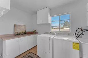 1502 E Hatcher Rd, Phoenix, AZ 85020 - Photo 26