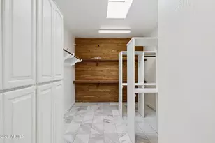 8303 N 61st Pl, Paradise Valley, AZ 85253 - Photo 38