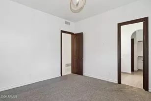 8303 N 61st Pl, Paradise Valley, AZ 85253 - Photo 48