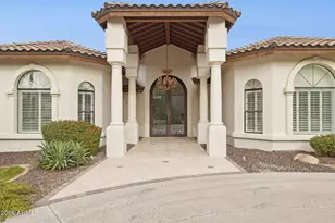 8303 N 61st Pl, Paradise Valley, AZ 85253 - Photo 4