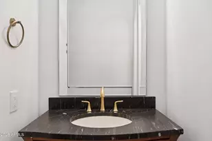 8303 N 61st Pl, Paradise Valley, AZ 85253 - Photo 44