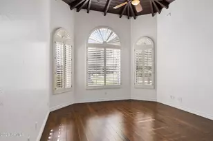 8303 N 61st Pl, Paradise Valley, AZ 85253 - Photo 40