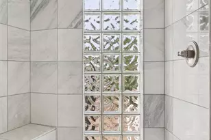 8303 N 61st Pl, Paradise Valley, AZ 85253 - Photo 32