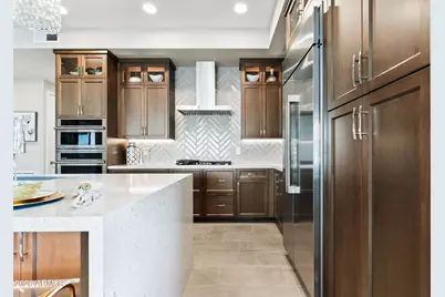 5250 E Deer Valley Drive #135, Phoenix, AZ 85054 - Photo 8