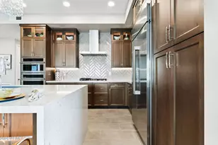 5250 E Deer Valley Dr, Phoenix, AZ 85054 - Photo 8