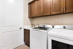 5250 E Deer Valley Dr, Phoenix, AZ 85054 - Photo 28