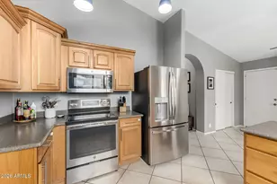 15025 S 40th St, Phoenix, AZ 85044 - Photo 10