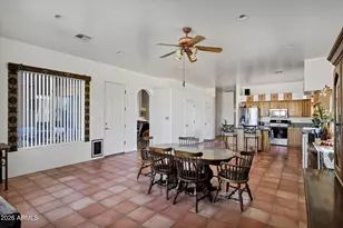 35219 N 10th St, Phoenix, AZ 85086 - Photo 14