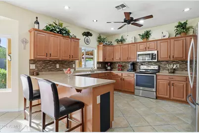 18499 E Druids Glen Road, Queen Creek, AZ 85142 - Photo 10