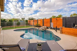 12248 W Country Club Ct, Sun City, AZ 85373 - Photo 42