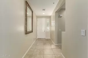 12882 W Katharine Way, Peoria, AZ 85383 - Photo 4