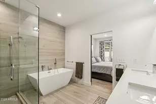 1434 E Weldon Ave, Phoenix, AZ 85014 - Photo 30