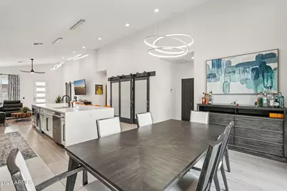 1434 E Weldon Avenue, Phoenix, AZ 85014 - Photo 14