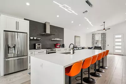 1434 E Weldon Avenue, Phoenix, AZ 85014 - Photo 18