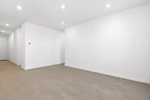 32984 N Vineyard Ave, San Tan Valley, AZ 85143 - Photo 18