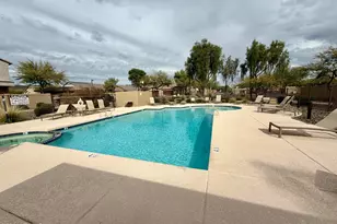 2725 E Mine Creek Rd, Phoenix, AZ 85024 - Photo 14