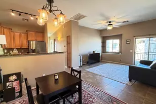 2725 E Mine Creek Rd, Phoenix, AZ 85024 - Photo 2