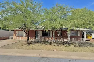3006 W Stella Ln, Phoenix, AZ 85017 - Photo 2