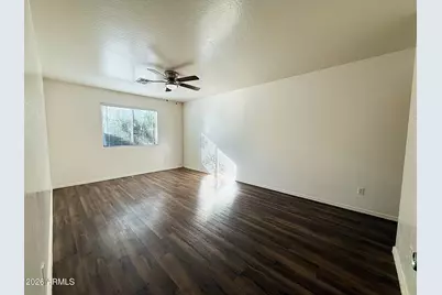 10010 N 7th Avenue #Unit 2, Phoenix, AZ 85021 - Photo 8