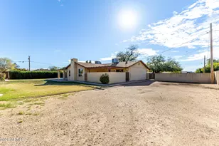 3702 W Topeka Dr, Glendale, AZ 85308 - Photo 40