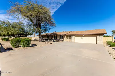 3702 W Topeka Drive, Glendale, AZ 85308 - Photo 1