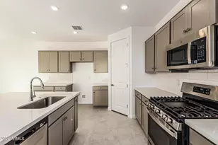 30143 W Palo Brea Way, Buckeye, AZ 85396 - Photo 14