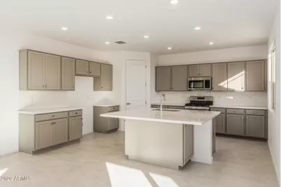 30143 W Palo Brea Way, Buckeye, AZ 85396 - Photo 2