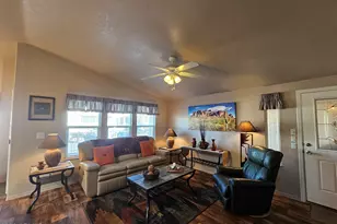 650 N Hawes Rd, Mesa, AZ 85207 - Photo 18