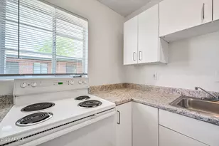 841 N 6th Ave, Phoenix, AZ 85003 - Photo 6