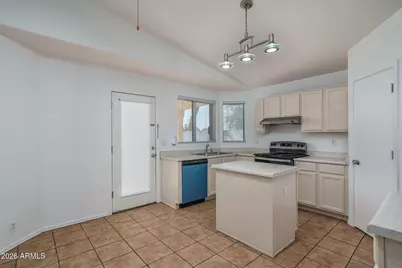 4545 N 67th Avenue #1028, Phoenix, AZ 85033 - Photo 6