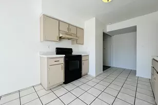 3807 N 23rd Dr, Phoenix, AZ 85015 - Photo 4