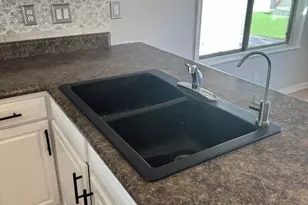 10876 W San Lazaro Dr, Arizona City, AZ 85123 - Photo 6