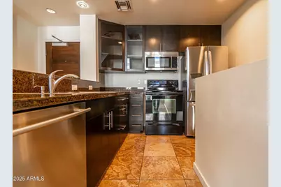 215 E McKinley Street #406, Phoenix, AZ 85004 - Photo 6