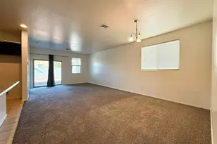 6218 W Laurie Ln, Glendale, AZ 85302 - Photo 10