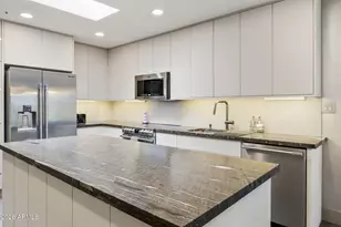 8782 E Mustang Trail, Scottsdale, AZ 85258 - Photo 10