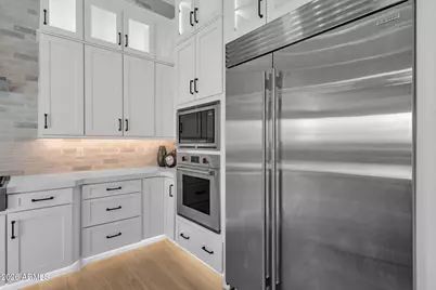 1070 E Peach Tree Drive, Chandler, AZ 85249 - Photo 10