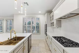 921 E Canyon Way, Chandler, AZ 85249 - Photo 10