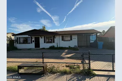 2339 N 48th Drive, Phoenix, AZ 85035 - Photo 2