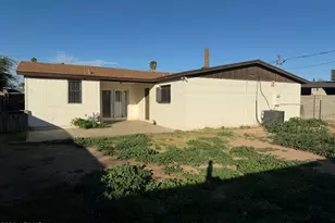 2339 N 48th Dr, Phoenix, AZ 85035 - Photo 12