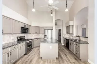 2075 N 133rd Avenue, Goodyear, AZ 85395 - Photo 14