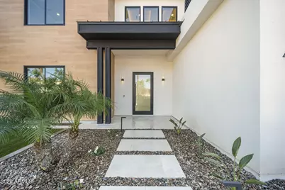 4227 E Campbell Avenue, Phoenix, AZ 85018 - Photo 2