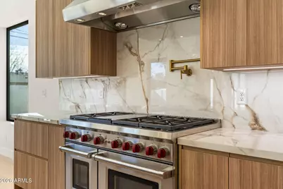 4227 E Campbell Avenue, Phoenix, AZ 85018 - Photo 18