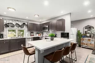 9001 N 109th Dr, Sun City, AZ 85351 - Photo 10