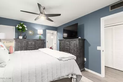 9001 N 109th Drive, Sun City, AZ 85351 - Photo 16