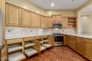 28599 N 123rd Ln, Peoria, AZ 85383 - Photo 20