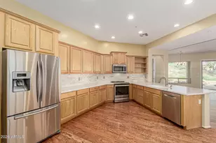 28599 N 123rd Ln, Peoria, AZ 85383 - Photo 18